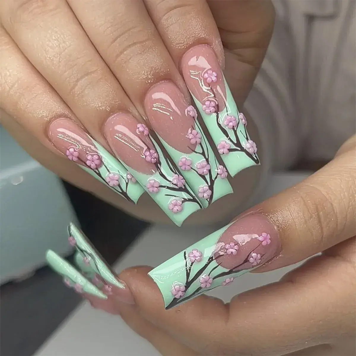 24Pcs Long Square Fake Nails Tips Glitter Flower Design Press on Nails Woman French Blue Stick-on False Nail Wearable Manicure