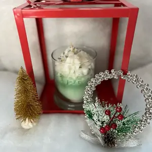Jingles Popping Christmas Tree Fragrance Triple Scented Candle for Long-Lasting Holiday Aroma