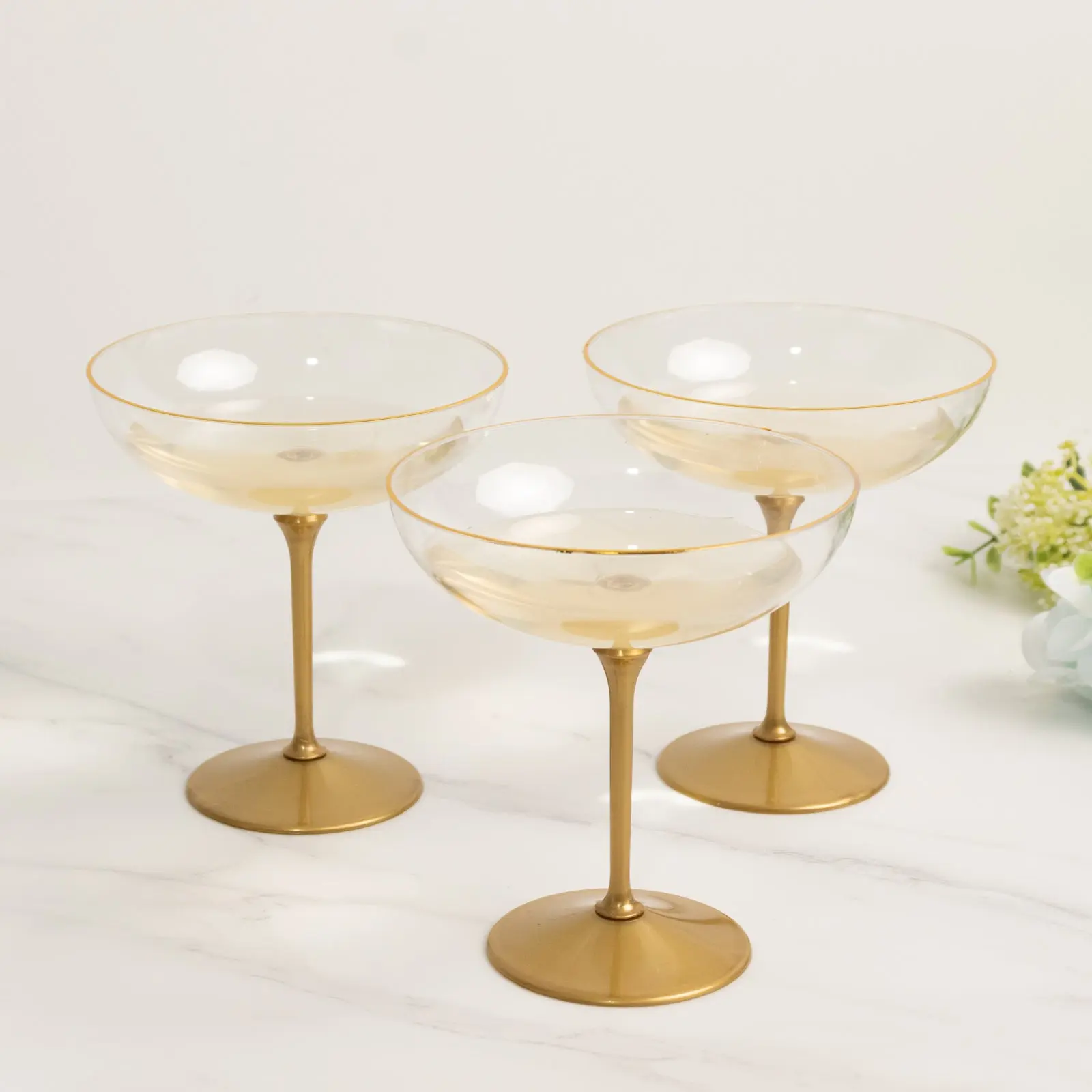 24-Pack Premium Disposable Cocktail Glasses – 9oz Clear Plastic Coupe Champagne Cups with Gold Detachable Stem & Base – Party & Event Drinkware
