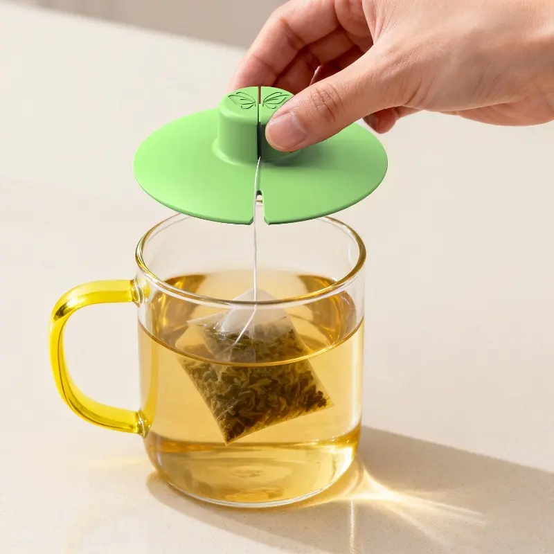 1 silicone tea bag helper that doubles as a tea bag holder and squeezer; easy to use, leaves no residue, and is dishwasher-safe, Tea Making Tools