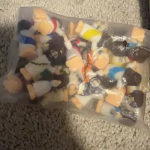 30/50 Mini Jesus "Jesus Loves You" Rubber Figurines, Tiny Jesus Ornament Decor, Perfect for Playing Hide-and-seek with Easter eggs on Sundays Ideal Gifts for Religious Parties Christenings Religious Decoration