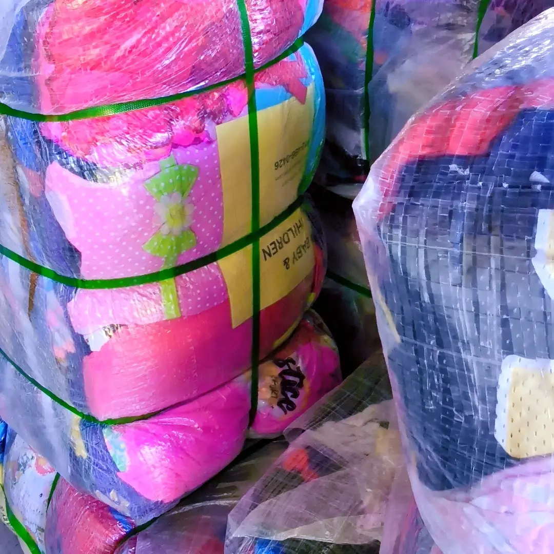 Dresses mixed pallet of 6 bales