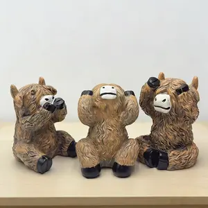 Creative Highland Cow Resin Figurine, Not Plated with Precious Metal, Casual Home Desktop Decoration Gift, Ornament Style