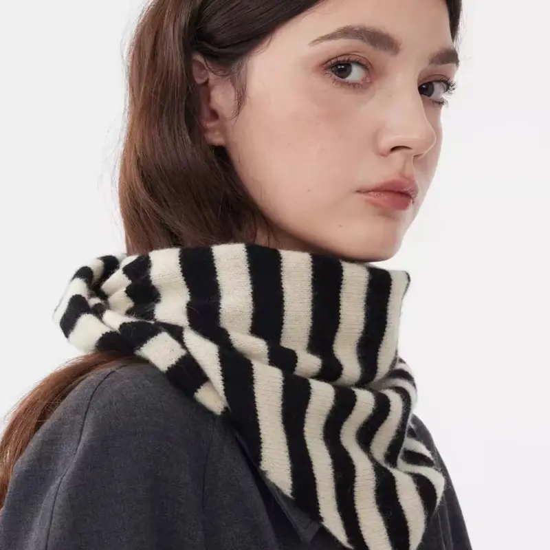 Vintage Striped Triangle Scarf, Knitted Scarf, Autumn Winter Warm Neck Warmer, Unisex Multi-Functional Versatile Kerchief, Trendy Gift Idea
