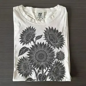 Comfort Colors Sunflower Vintage 90s Graphic Tshirt, Retro Cottagecore Boho Flower Unisex Minimalistic T-Shirt