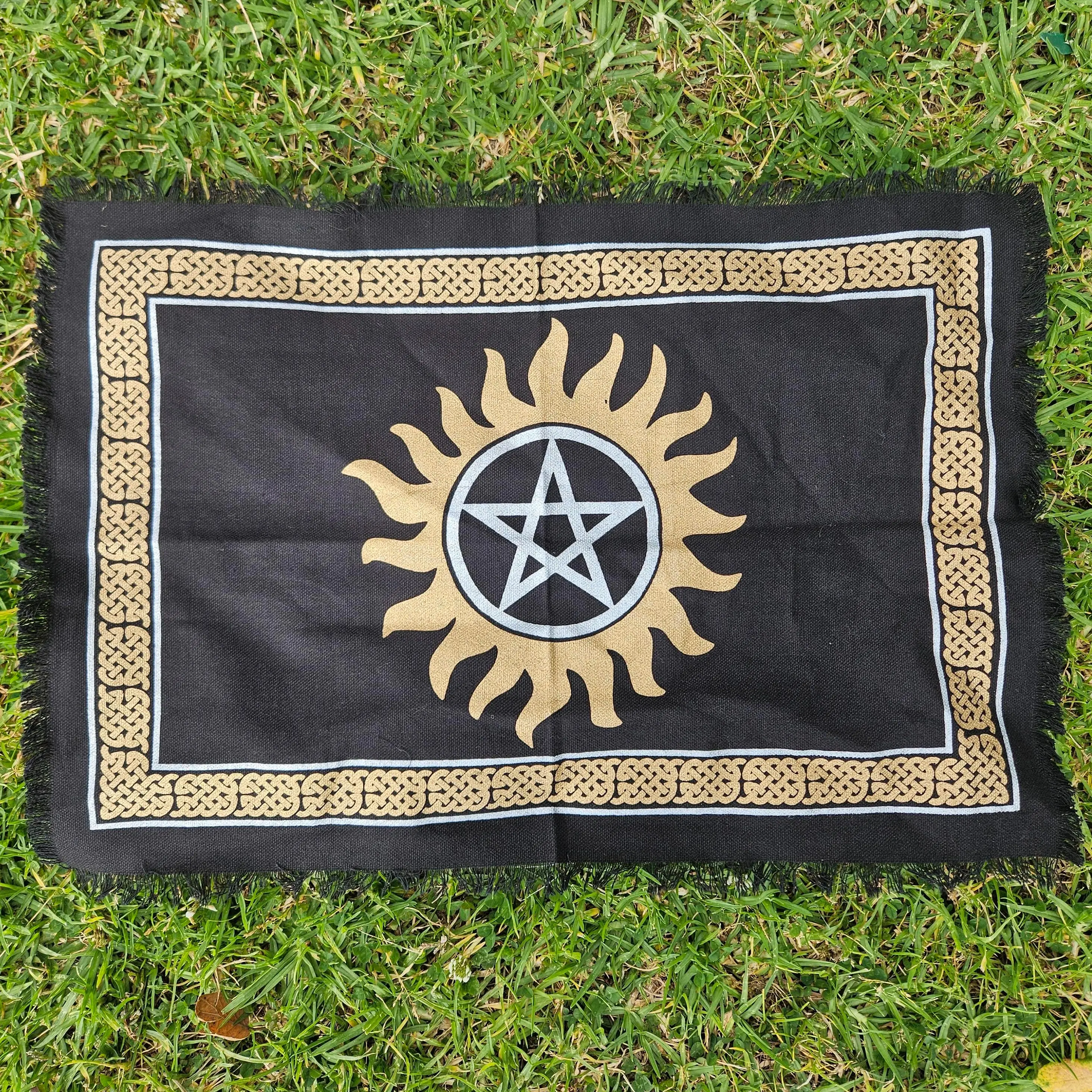 Pentagram & Sun Ray Ritual Altar Cloth Rectangle (13" x 19")