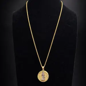 Hermosa cadena corte bling bling con dije incluido de san Lázaro en oro blanco 10k