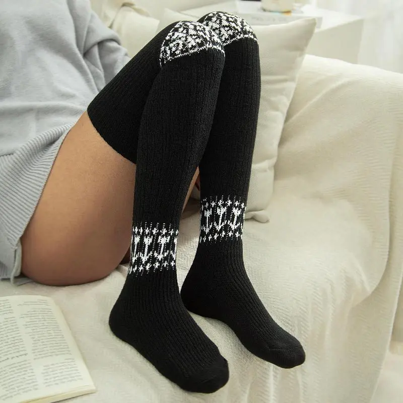 Women's Extra-Long Knit Sports Socks, Chunky Cable-Knit Thigh-Highs - Western Style, Thick Thermal Nordic Retro Snowflake Over-the-Knee Socks for Outdoor Activities