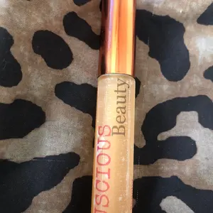 Just Peachy lip gloss