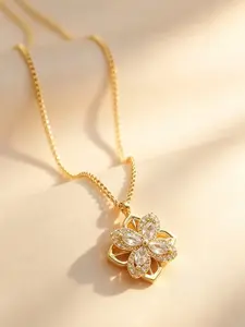 Rotatable Zircon Four-Leaf Clover Necklace, Innovative Design, Perfect Gift for Valentine's Day and Mother's Day, Unique Jewelry