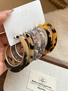 Women's Boho Acrylic C-Shape Earrings, Random Pattern Design, Lightweight Daily Wear Jewelry, All Season Accessory, Earring Stacking Set, Boho Style Jewelry