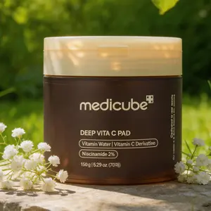 Medicube Deep Vita C Toner Pads 70 Count | 500,000ppm Vitamin Water Brightening Exfoliating Pads for Dark Spots, Uneven Tone & Dull Skin, Suitable for All Skin Types