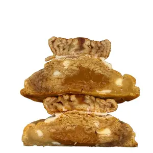 Cinnamon roll Dulche de leche Stuffed Cookie