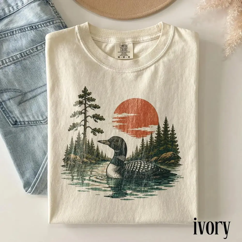 Comfort Colors Vintage Loon Lake Nature T Shirt, Retro Wildlife Bird Graphic Tee, Classic Forest Lake Landscape TShirt Top, Outdoor Gift Womenswear
