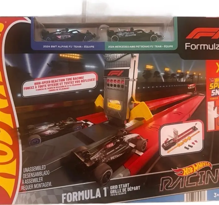 Hot Wheels Formula 1 Racing Track