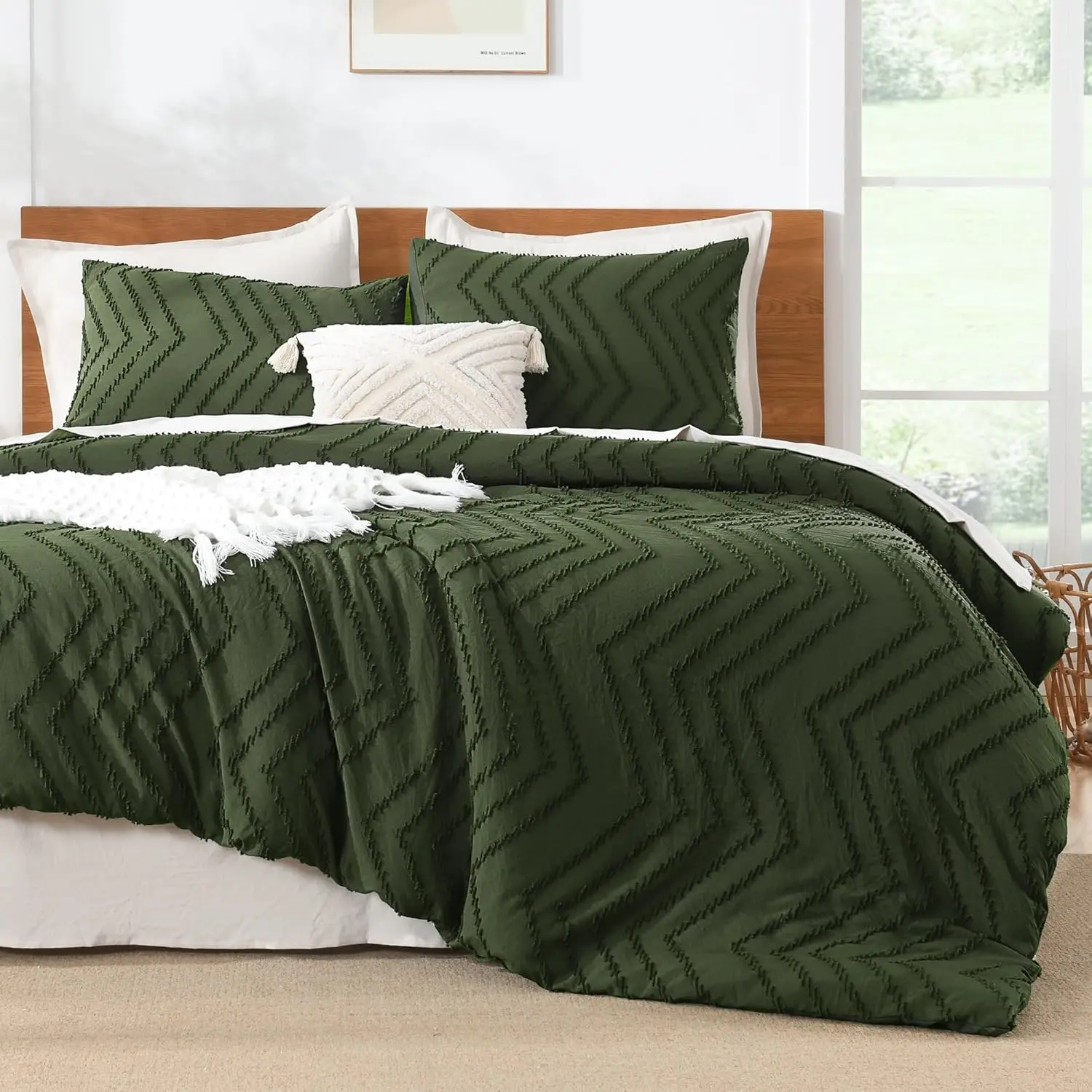 Litanika 3-Piece Chevron Tufted Boho Queen Comforter Set - 2 Pillowcases, Ultra-Soft Brushed Duvets, Fluffy All-Season Bedding, Home Decor Blankets for Farmhouse Bedrooms