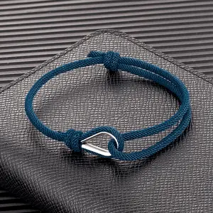 Men Nautical Bracelet Adjustable Rope Bracelet With Stainless steel carabiner For Women Outdoor Survival Jewelry
