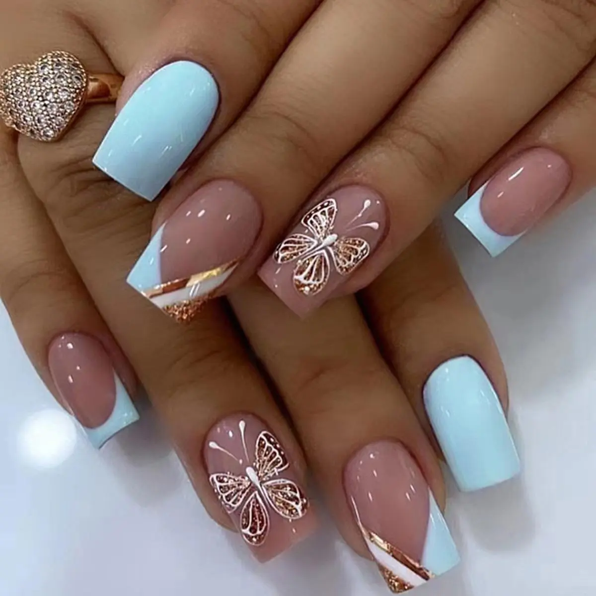 Colorblock & Butterfly Pattern French Style Square Acrylic Nail Kit & 1 Sheet Tape & Nail File, 24pcs Removable False Nails for Women Girls DIY Nail Art, Effortless Press on Nails Manicure Set