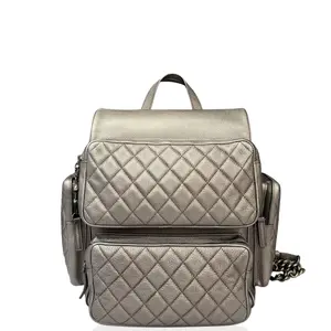 Pre-owned CHANEL Leather Backpacks Backpack Metallic Calfskin Silver (hs032826d4)