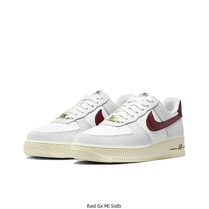 Low Top White Leather Casual Sneakers Burgundy Side Logo Vintage Cream Midsole Classic Flat Skate Shoes Street Walking Footwear For Men Women