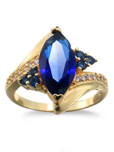 Elegant Women's Ring with Zirconia Stone, Fashionable Eye-Shaped Design, Perfect Jewelry Gift for Her