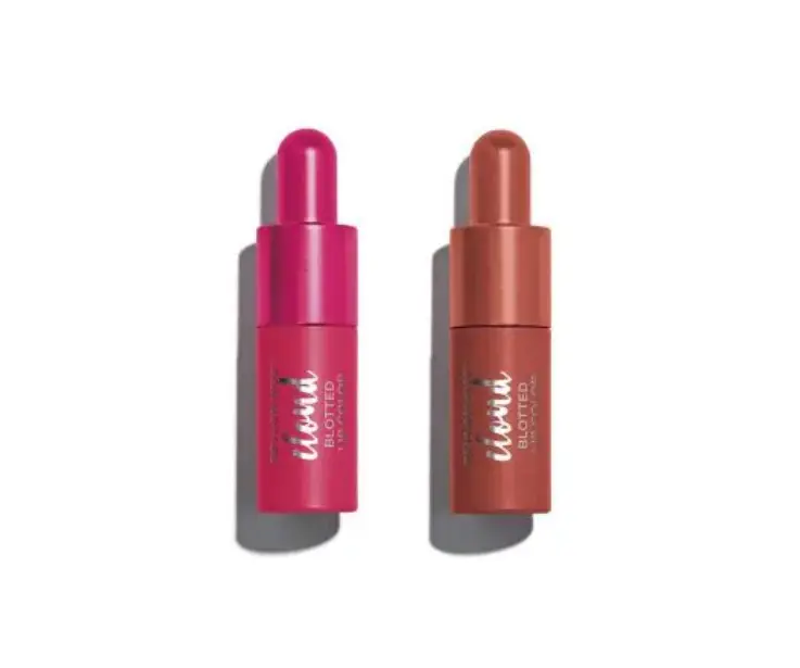 Revlon Cloud Blotted Lip Color Revlon Cloud Blotted Lip Color