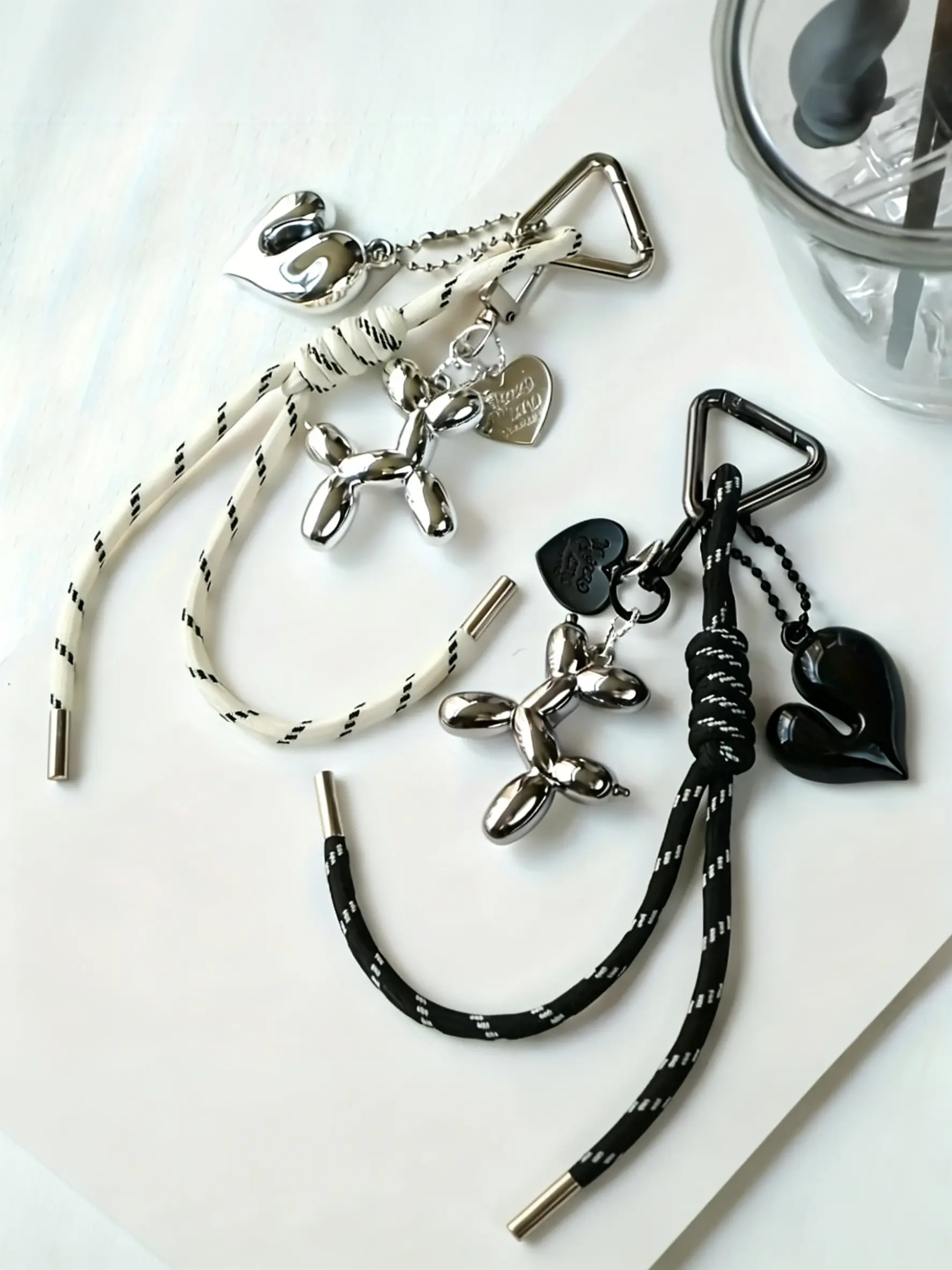 Bag Charm Pendants Balloon Puppy Bag Charm Black Silver Two Colors Are Available Fashionable And Versatile Not Easy To Fade Trendy Diy Suitable As A Gift For Your Best Friend Couple Gifts Bag Chain Accessories Stylish Backpack Charm Cute bag charms