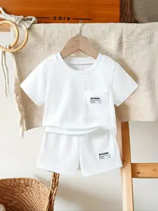 Set Valentine's Day & Birthday Gift, Baby Boys' Summer Short-Sleeve & Shorts Set, Baby Boy Clothes, Plain Bottoms, Breathable Comfortable Fabric, Minimalist Trendy Casual Style, Logo Detail, Ideal for Daily Home Wear, Outdoor Play & Valentine's Day