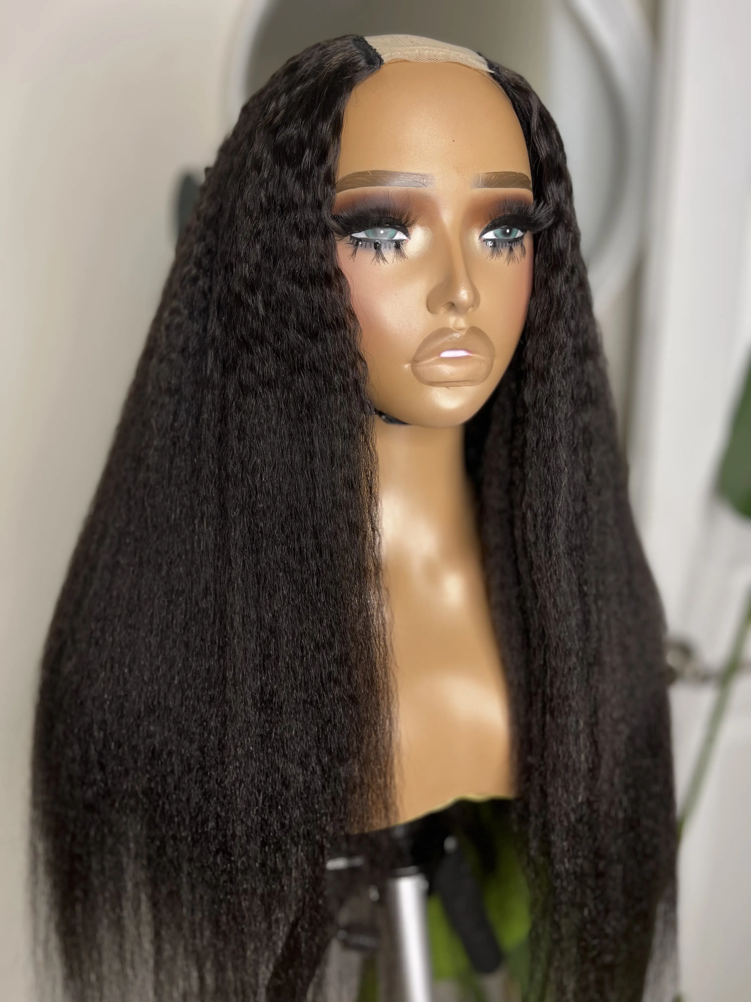 Polished Crowns U Part Kinky Straight Wig