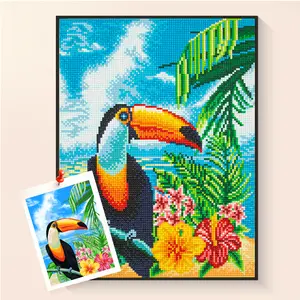 oucan in Tropical Paradise Diamond Painting, Vibrant Bird & Floral Art, DIY Sparkling Wall Decor, Creative Home Accent, Unique Gift for Nature & Bird Lovers, Lively Design, Diamond Art Kit for Relaxation, Exotic Home Decoration
