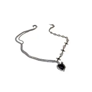 GILDED Silver Choker Necklace with Heart Charm Y2K Layered Chain Design