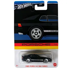 Hot Wheels - Porsche Series - 1989 Porsche 944 Turbo 3/6