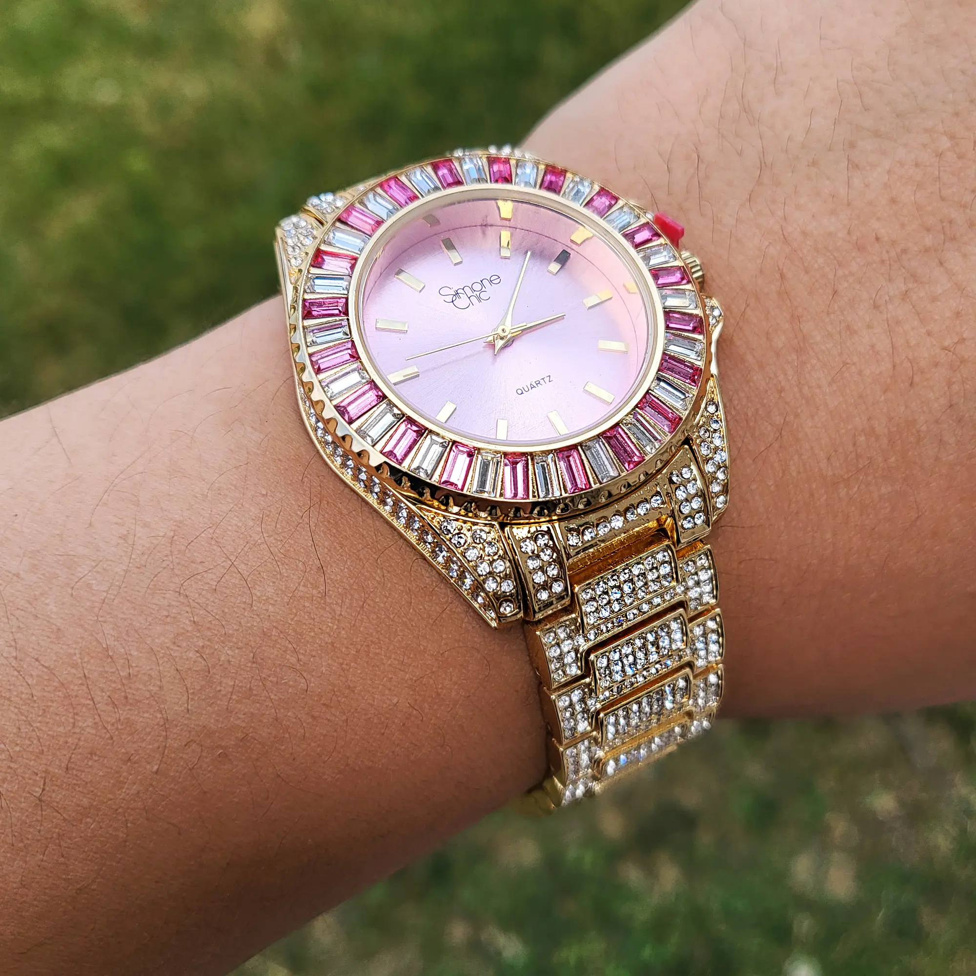 MaxBling81 Women's Quartz Watch, Hip Hop Iced Out Gold-Plated Stainless Steel, Analog Round with Pink Dial and Baguette Cubic Zirconia, Fashionable Watch, Stylish Watch