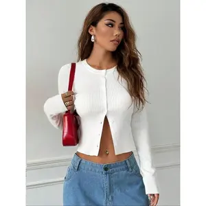 Women's Plain Button Front Crop Sweater Cardigan, Casual Long Sleeve Knitwear for Spring & Fall, Fashion Women's Knit Clothing for Daily Wear