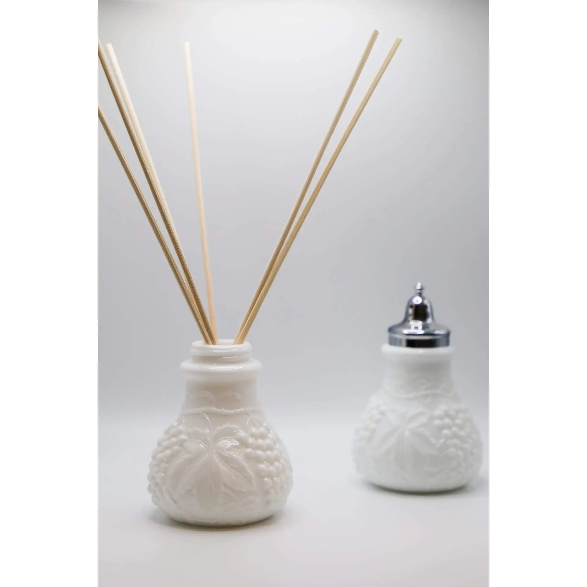 Vintage Grape Milk Glass Salt & Pepper Shakers (pair)