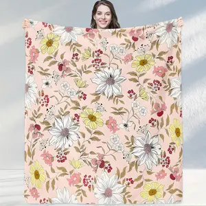 Pink Flower Cluster Flannel Blanket (1 Pc): Features Pink Flower Cluster Patterns with Delicate Art Printing, Crafted From Thick Warm Soft Flannel, Ideal for Cozy-style Users and Young Families, Perfect for Bedrooms, Living Rooms and Warm Home Stays.