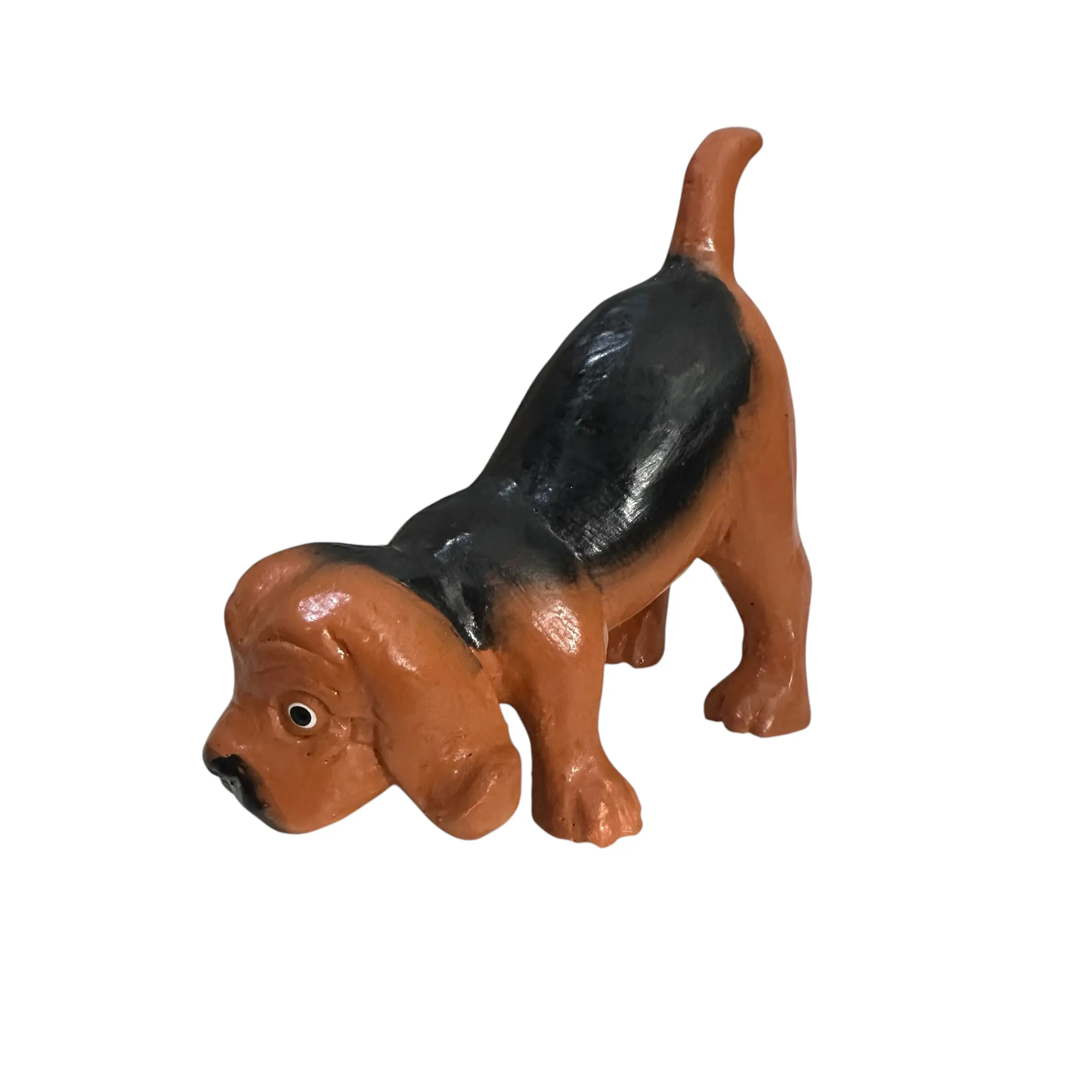 Hand-Painted 3D Wooden Beagle Figurine - Collectible Miniature Animal Decorative Artistic Sculptural Figurine, Home Decor Ornament for Dog Lovers, Collectible Figurines, Miniature Figurines
