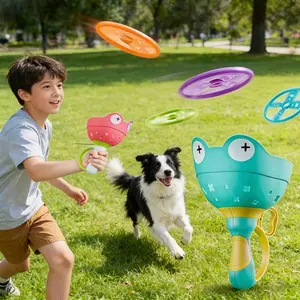 Hand-Pulled Launcher for Ages 3+, Safe No Battery Needed, Pet Interaction Toy, Outdoor, Hand-Eye Coordination, Family Fun, Includes 6 Frisbees