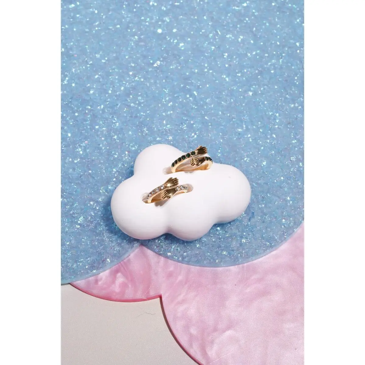 Hug Me Midi Ring in Gold