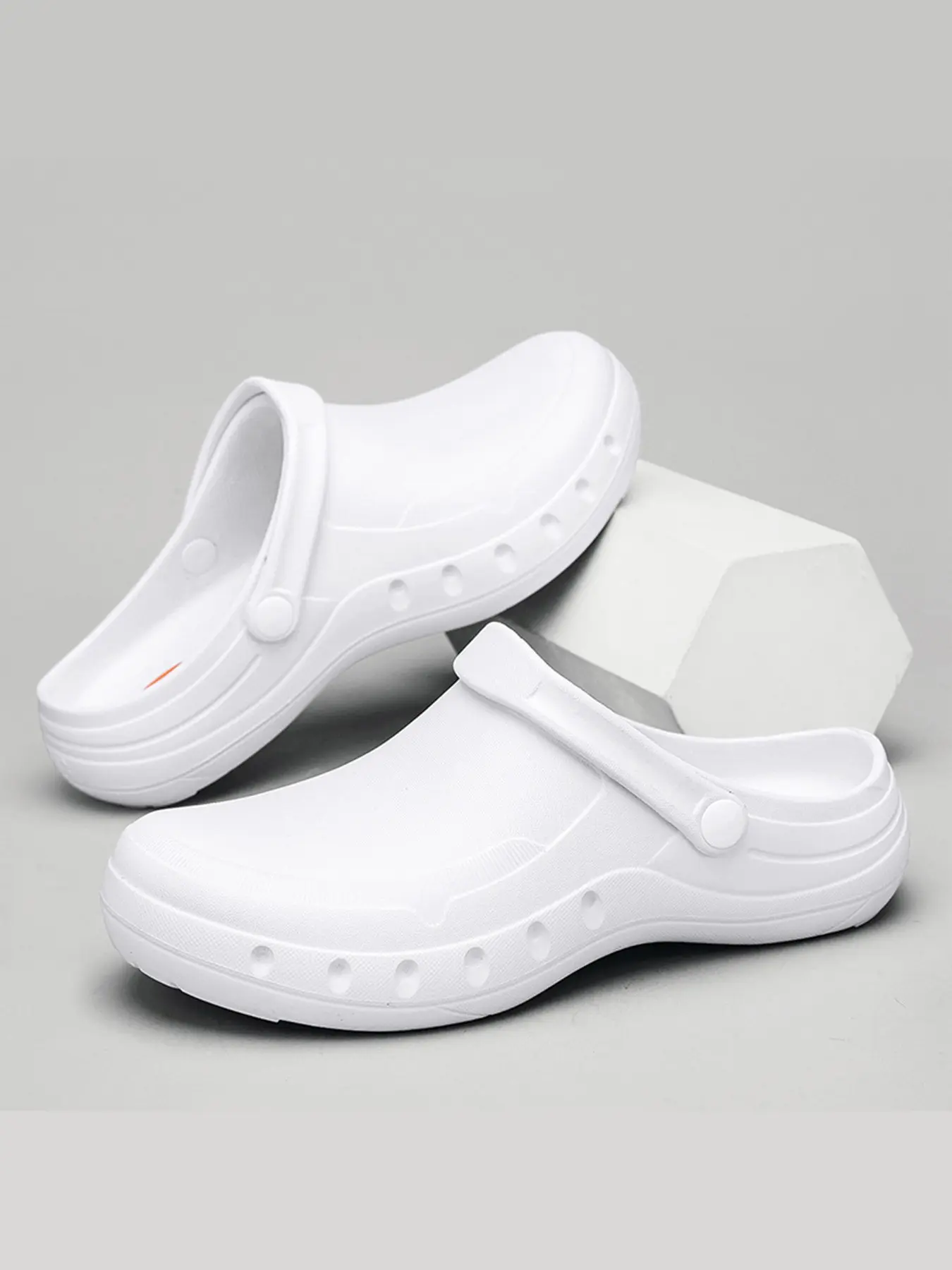 Non-Slip Work Clogs, Lightweight Waterproof Kitchen Shoes, Breathable Safety Boots for Chefs, Nurses, Outdoor Use