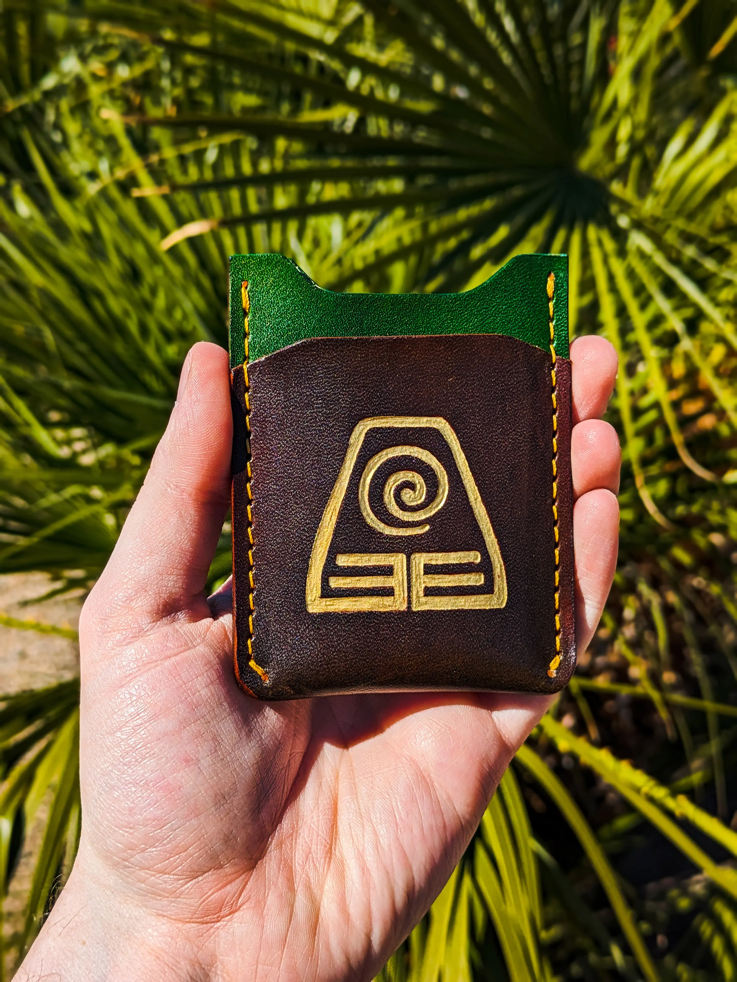 Avatar Earth Element Pygmy Wallet - Leather Vertical Card Wallet