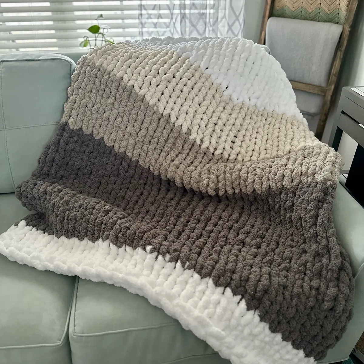 40x50” Handmade Chunky Knit Blanket