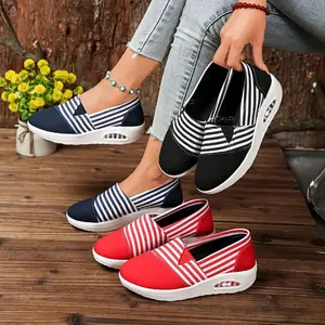 Women Sneakers Fashion Lightweight Sneakers Women Comfortable Casual Loafers 2025 New Designer Shoes for Women Zapatos De Mujer
