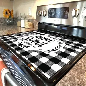 1pc 2D Flat "Home Sweet Home" Stove Top Protector - Black & White Checkered with Laurel Leaves, Scratch & Heat Resistant, Easy-Clean Surface, Compatible with Electric Stoves,Cooktop Protection, Classic Design, Highquality Fabric, Burner Guard, Home Cooks