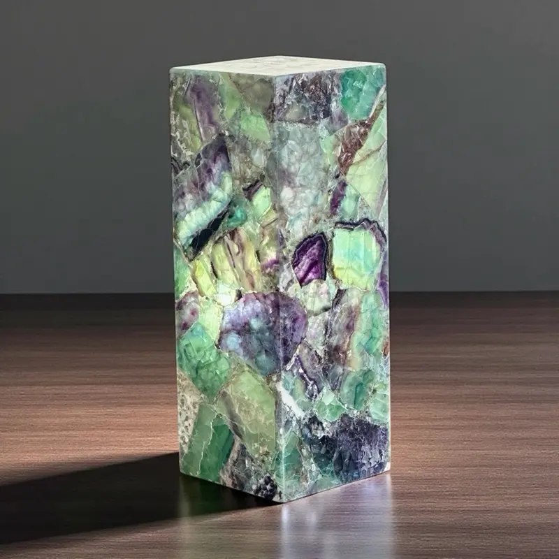FLUORITE LAMP
