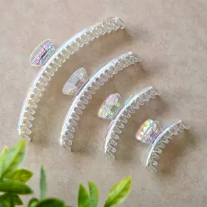 Holographic Mega Hold Clip