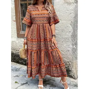 Plus Size All Over Print Tiered Dress, Vacation Notch Neck Short Sleeve Dress, Women's Plus Size Clothing