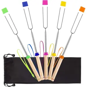 Marshmallow Roasting Sticks 5pcs Hanging Telescoping Smores Skewers 32 Inch BBQ Forks Campfire Tools Hot Dog Sticks
