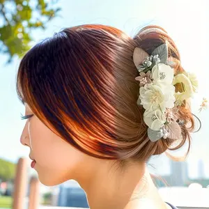Single Elegant Floral Resin Hair Claw Clip - Medium Size Flower Hair Clip with Color-Blocked Design for Women & Teens 14+, Secure Hold for Casual & Formal Hairstyles