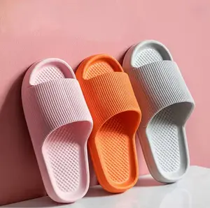 Unisex Thick Platform Cloud Slippers Indoor Home Eva Soft Sole Pillow Slides Sandals Woman 2025 Summer Non Slip Beach Flip Flops